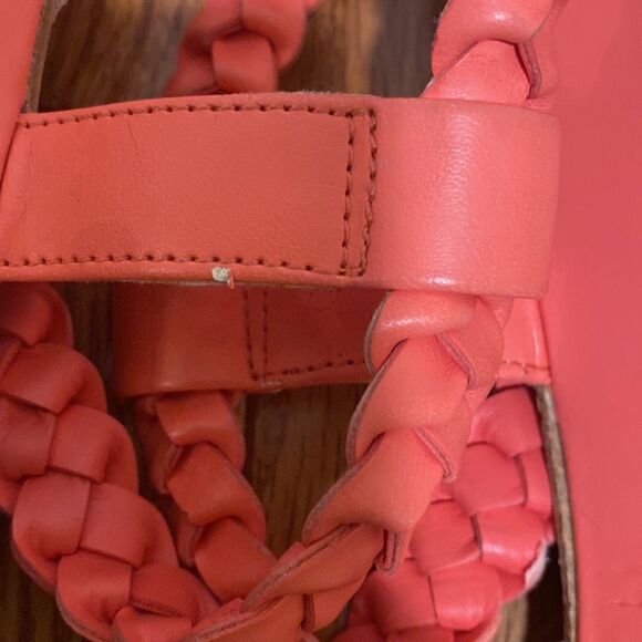 Peach Covington size 9.5 sandals - Picture 6 of 10